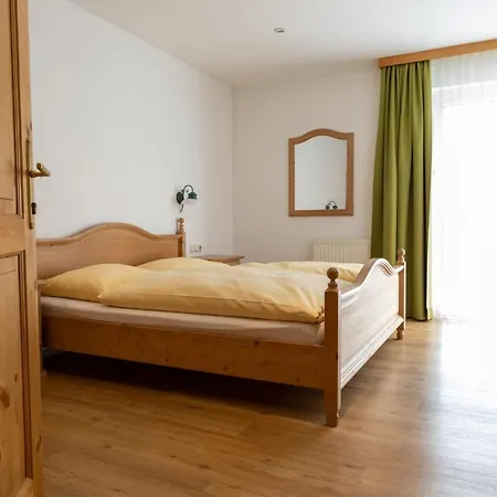 Gasthof-pension Riedl Vocklamarkt