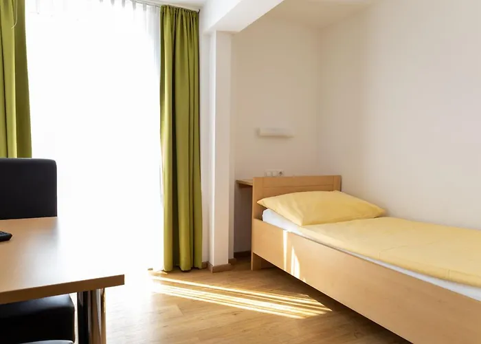 Gasthof-pension Riedl Konukevi Vocklamarkt